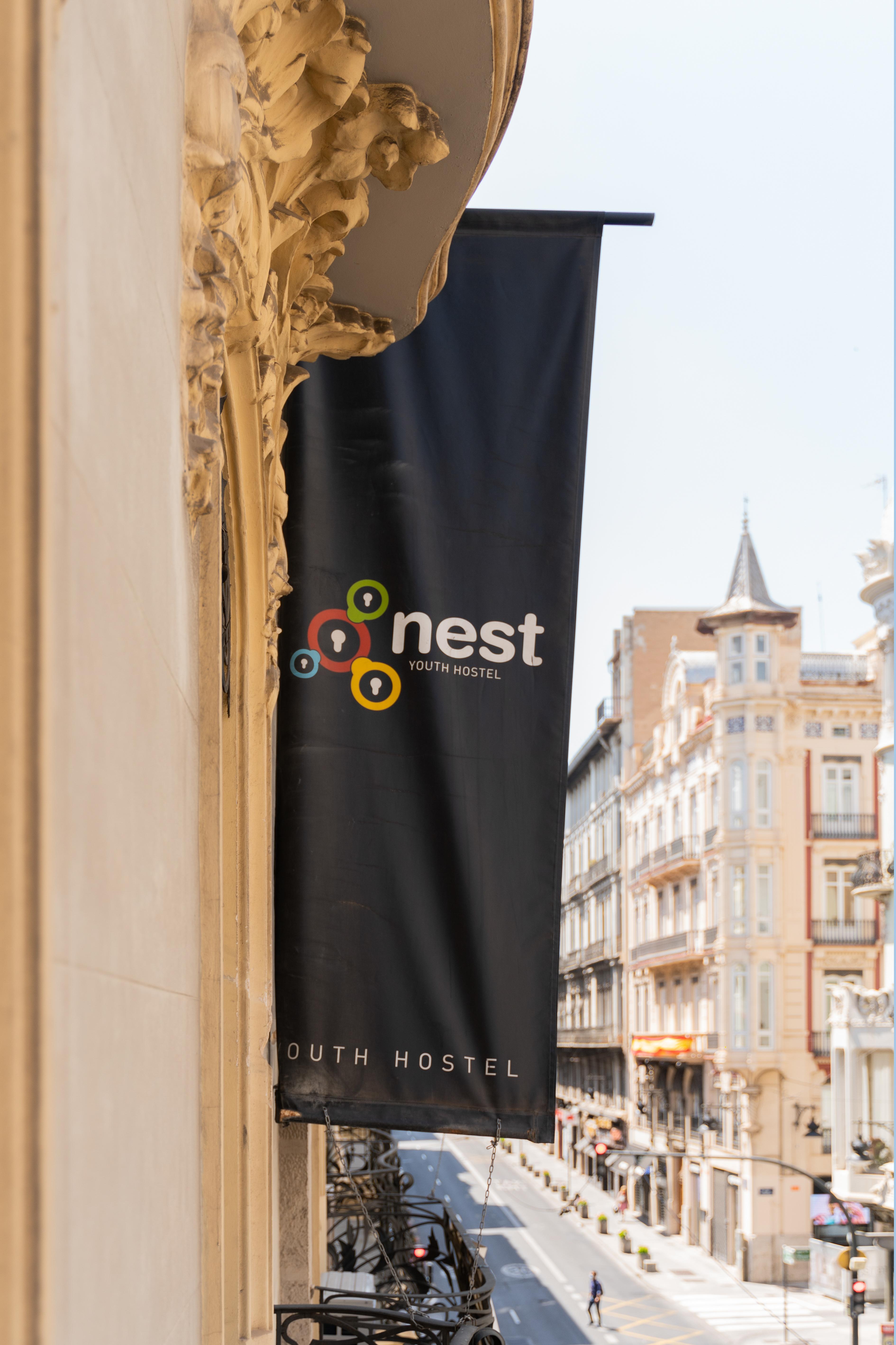 Red Nest Hostel Valencia Exterior photo