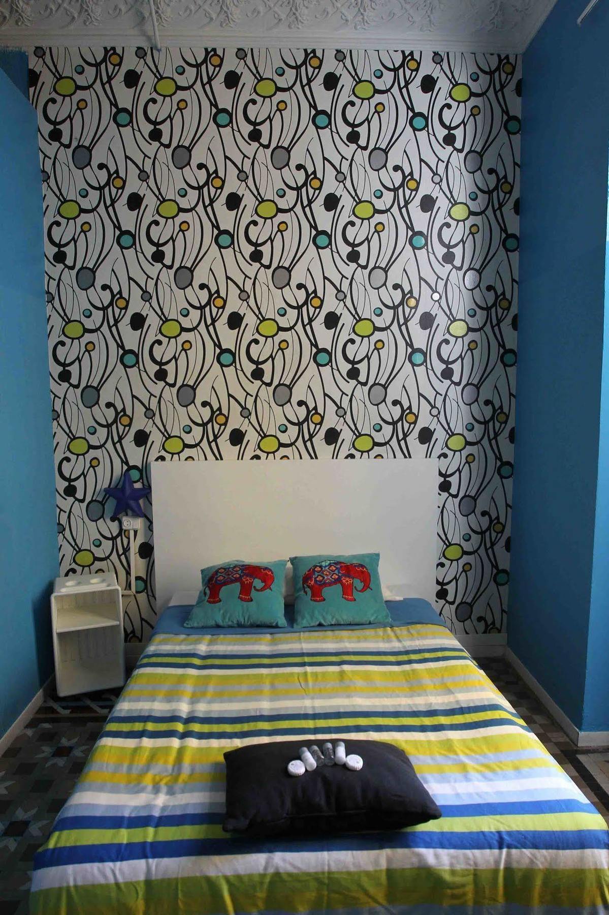 Red Nest Hostel Valencia Exterior photo
